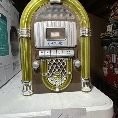 Sale Photo Thumbnail #62: Retro Jukebox Karaoke Machine
