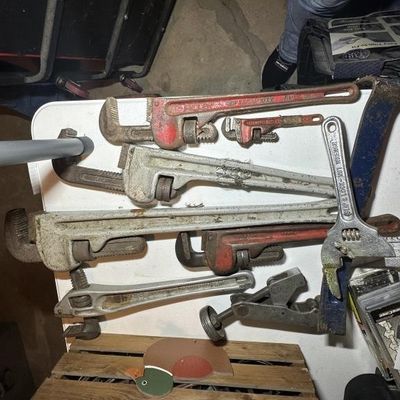 Sale Photo Thumbnail #32: Pipe Wrench Collection