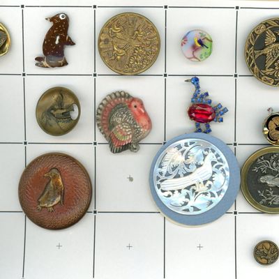 Sale Photo Thumbnail #393: A PARTIAL CARD OF DIVISION 1 & 3 ASSORTED BIRD BUTTONS