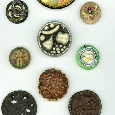 Sale Photo Thumbnail #366: A SMALL CARD OF DIVISION 1 & 3 ASSORTED MATERIAL BUTTONS