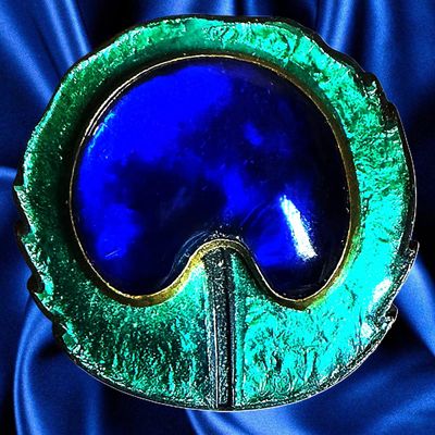 Sale Photo Thumbnail #203: A DVISION ONE ART NOUVEAU-ARTS AND CRAFTS ENAMEL BUTTON