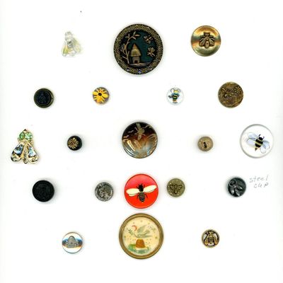 Sale Photo Thumbnail #24: A CARD OF DIVISIOJN ONE AND THREE BEE BUTTONS
