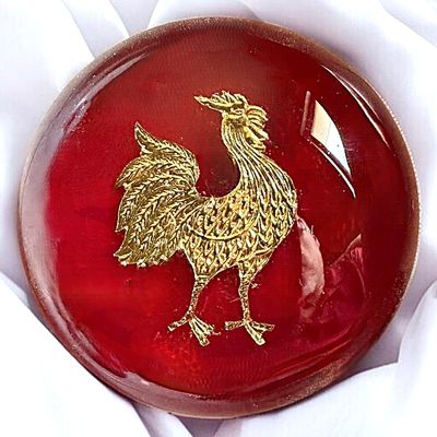 Sale Photo Thumbnail #316: A DIVISION THREE STUDIO GLASS BUTTON