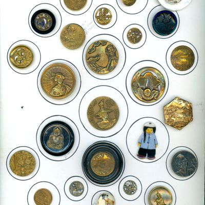 Sale Photo Thumbnail #286: A CARD OF DIVISION ONE AND THREE ASIAN THEME BUTTONS