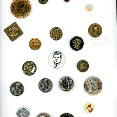 Sale Photo Thumbnail #282: A CARD OF DIVISION ONE AND THREE MEN BUTTONS