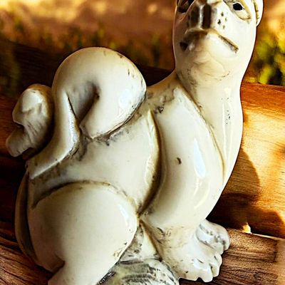 Sale Photo Thumbnail #269: A DIVISION ONE REALISTIC ANIMAL NETSUKE