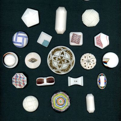 Sale Photo Thumbnail #6: A CARD OF DIVISION THREE ASSORTED GLASS BUTTONS