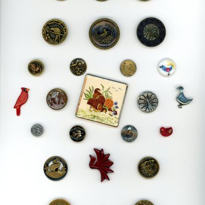 Sale Photo Thumbnail #70: A CARD OF DIVISION ONE AND THREE BIRD BUTTONS