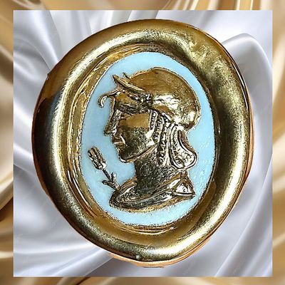 Sale Photo Thumbnail #322: A DIVISION THREE ENGLISH BIMINI GLASS BUTTON
