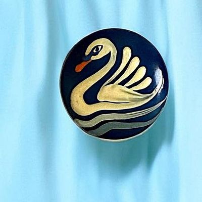 Sale Photo Thumbnail #412: A SMALL CARD OF DIVISION 3 HAND PAINTED CASEIN BUTTONS