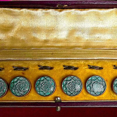 Sale Photo Thumbnail #37: A BOXED SET OF DIVISION ONE ENAMEL BUTTONS