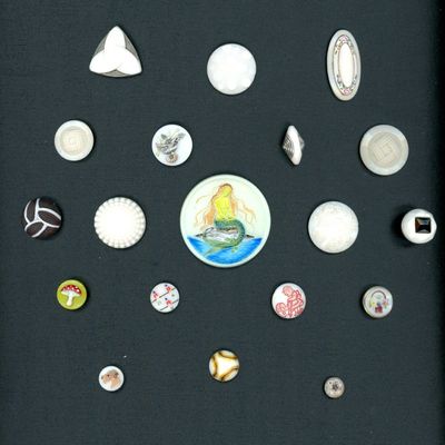 Sale Photo Thumbnail #325: A SPECIAL CARD OF DIVISION 3 MOSTLY WHITE GLASS BUTTONS