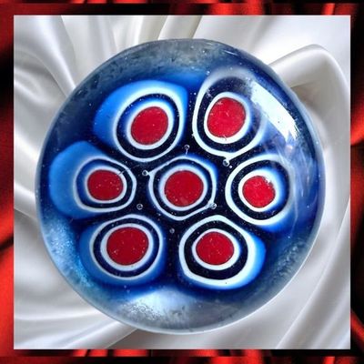 Sale Photo Thumbnail #318: A SMALL CARD OF DIVISION THREE PAPERWEIGHT BUTTONS