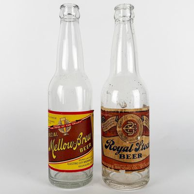 Sale Photo Thumbnail #438: Two Labeled Bottles: Mellow-Brew & Engesser Royal Stock Beer