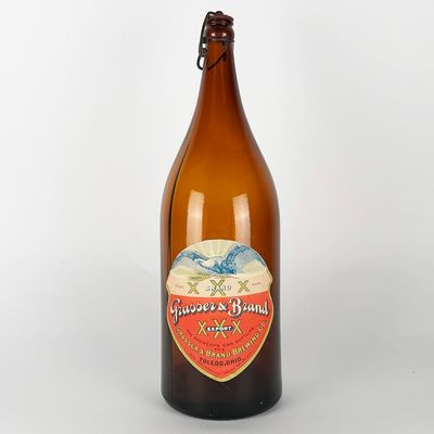 Sale Photo Thumbnail #468: Grasser & Brand XXX Export Beer Swing-Top Bottle, Toledo, Ohio