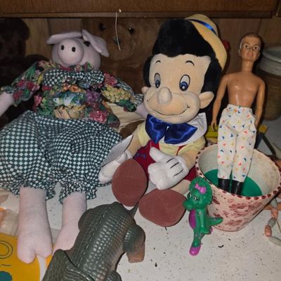 Sale Photo Thumbnail #189
