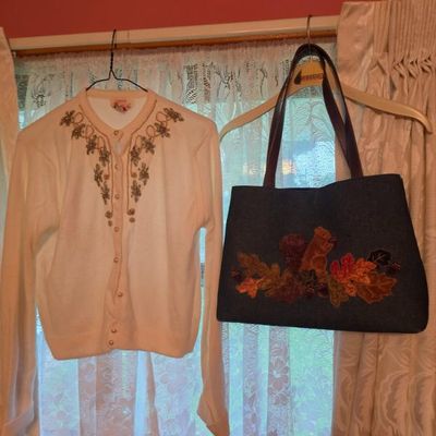 Sale Photo Thumbnail #130