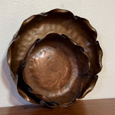 Sale Photo Thumbnail #71: PAIR OF COPPER BOWLS WITH CURLING EDGES