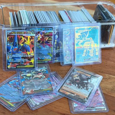 Sale Photo Thumbnail #13: POKEMON CARD COLLECTION
