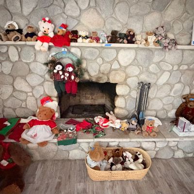 Sale Photo Thumbnail #11