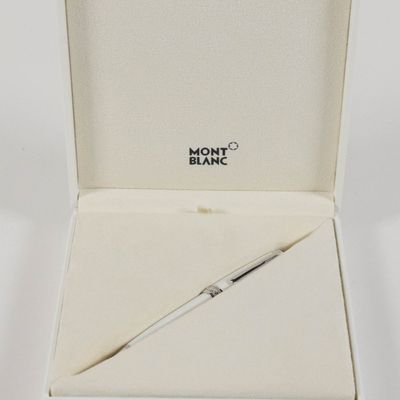 Montblanc Meisterstuck Tribute to the Mont Blanc White Lacquer Rollerball Pen