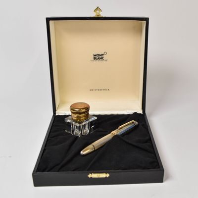 Montblanc Meisterstück 925 Sterling Silver Fountain Pen and Crystal Inkwell Set
