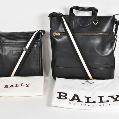 Sale Photo Thumbnail #145: 2 Bally Leather Bags Including Tuston-SM Messenger and Large Tote