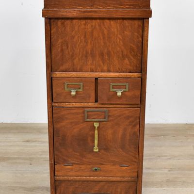 Arts and Crafts Quarter Sawn Oak Office File Cabinet