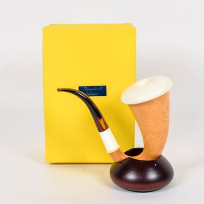Sale Photo Thumbnail #236: Strambach Vienna Meerschaum Calabash Tobacco Pipe, Unsmoked