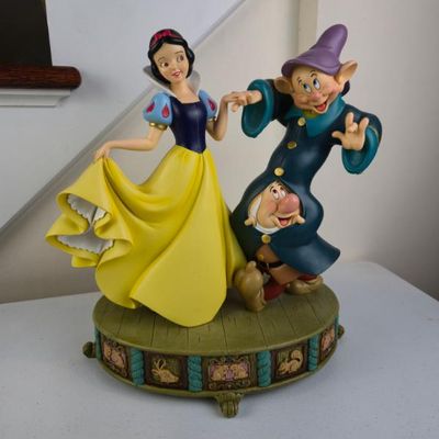 Sale Photo Thumbnail #43: Disney Snow White 75th Anniversary Sculpture – Costa Alavezos – Dopey & Sneezy – 13"