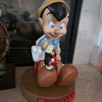 Sale Photo Thumbnail #46: Disney Pinocchio & Jiminy Cricket Big Fig 18" Resin Statue On Faux Wood Base – Large Display Figure