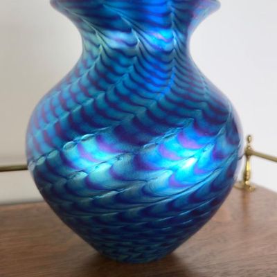 Sale Photo Thumbnail #110: Lundberg Studios Iridescent Blue & Purple Pulled Feather Art Glass Vase – 7"