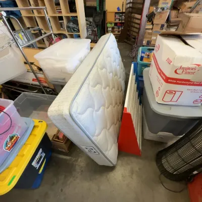 Sale Photo Thumbnail #23