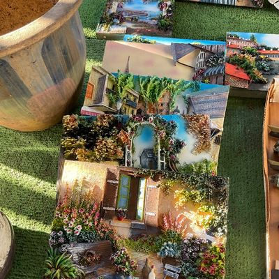 Sale Photo Thumbnail #102: Resin plaques
