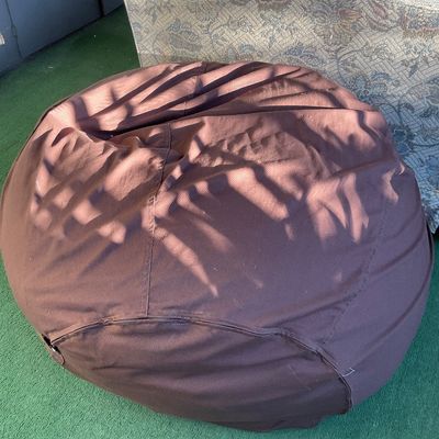 Sale Photo Thumbnail #107: Bean bag chair