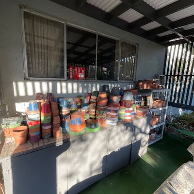 Sale Photo Thumbnail #108: Various flower pots
