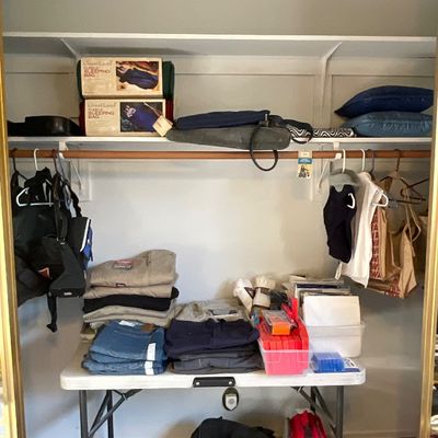Sale Photo Thumbnail #73: Men's jeans, khakis, I miscellaneous items