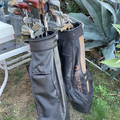 Sale Photo Thumbnail #122: Golf clubs