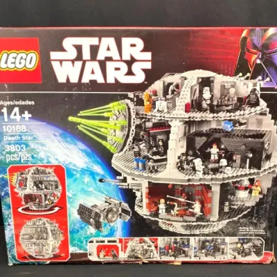 Lego Star Wars Death Star New In Box (Box In Poor Condition)