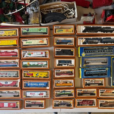 Sale Photo Thumbnail #182