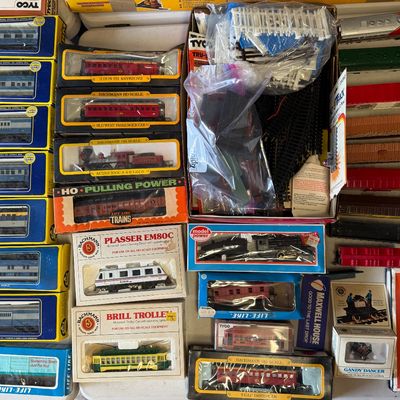 Sale Photo Thumbnail #181