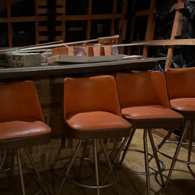 Sale Photo Thumbnail #22: Vintage bar stools