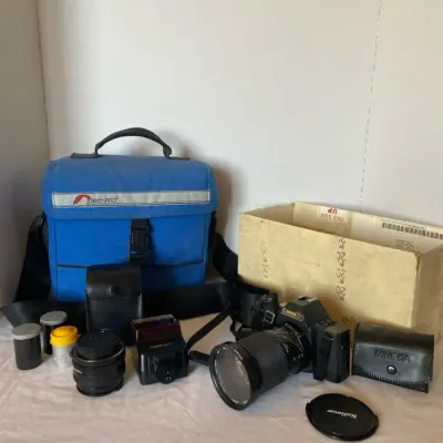 Canon T70 Film Kit