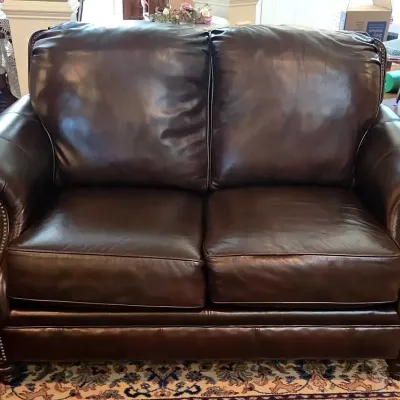 Broyhill Laramie Style Brown Leather Loveseat with Nailhead Trim