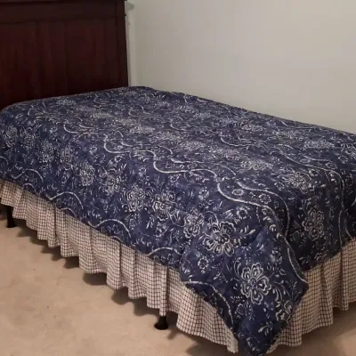 Paramount Boutique Hotel Collection Twin Bed With Mattress, Box Spring & Bedding