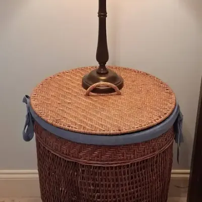 Wicker Hamper, Wastebaskets & Table Lamp With Woven Shade
