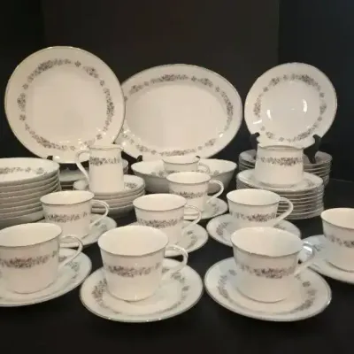 Noritake Cynthia Floral China Dinnerware Set with Cups, Saucers & Serving Pieces
