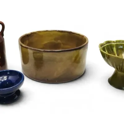 Vintage ceramic pottery pieces