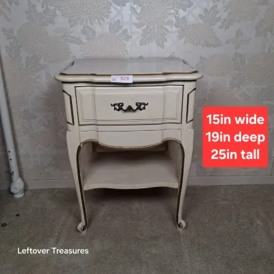 Sale Photo Thumbnail #910
