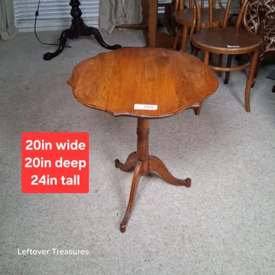 Sale Photo Thumbnail #643